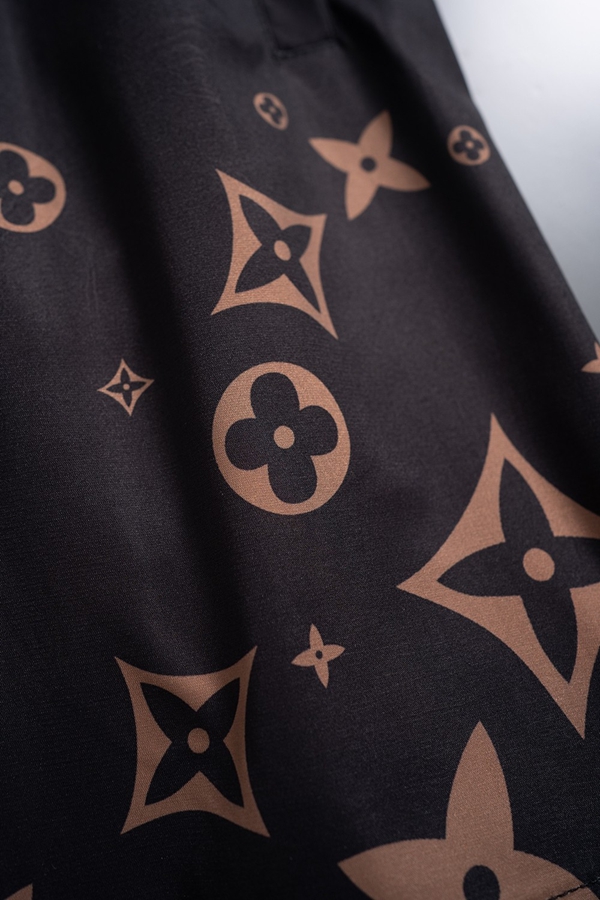 ブランドハーフパンツ角部分ディテール